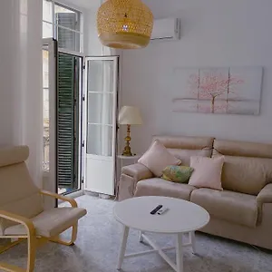 https://vacational-homes-south-organic-1.es-andalucia.com