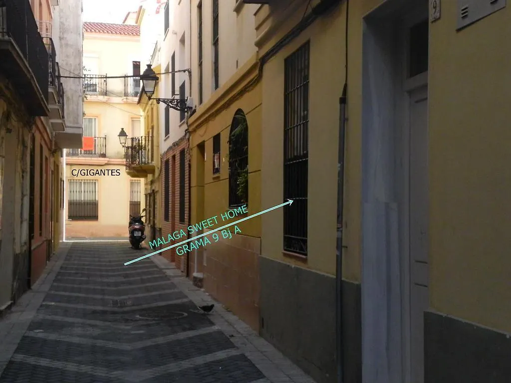 Malaga Sweet Home 0*,